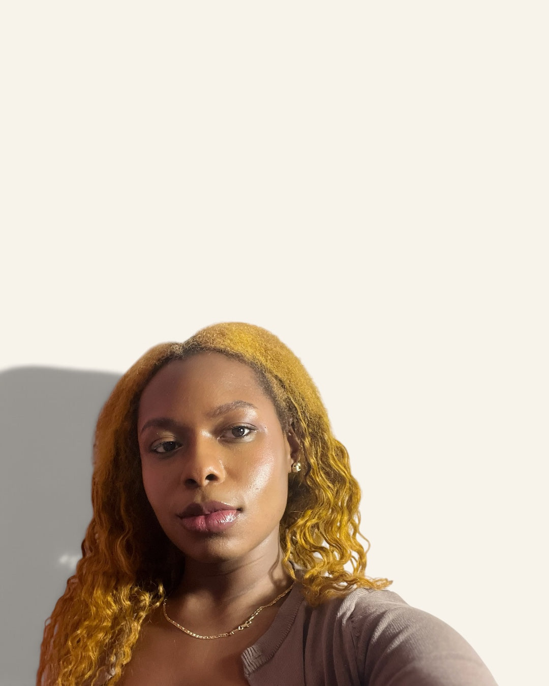 Portrait of Venessa Samantha Green, founder of Nessa Samantha and editor-in-chief of Nessa Samantha Magazine.